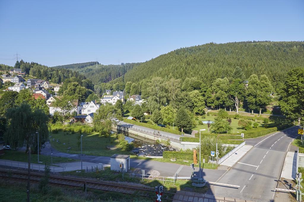 Flair-Hotel Waldfrieden Schwarzatal Экстерьер фото
