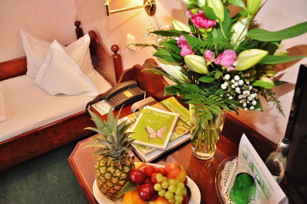 Flair-Hotel Waldfrieden Schwarzatal Экстерьер фото