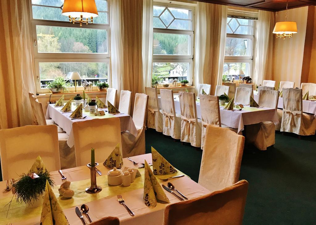 Flair-Hotel Waldfrieden Schwarzatal Экстерьер фото