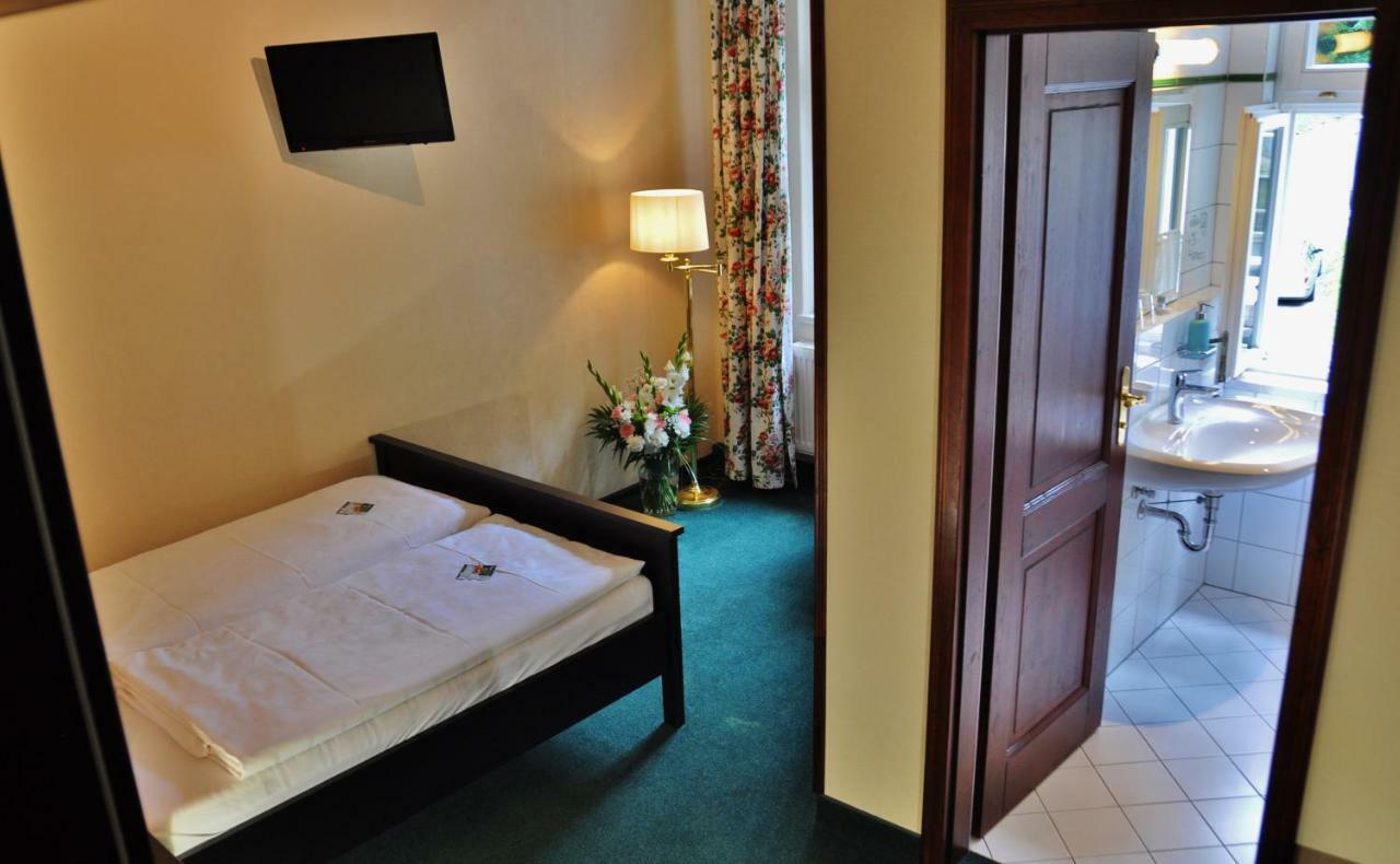 Flair-Hotel Waldfrieden Schwarzatal Экстерьер фото